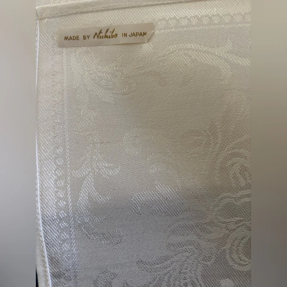 Nichibo In Japan Set 8 Mid Century Off White Brocade Fancy Cloth Square Napkins